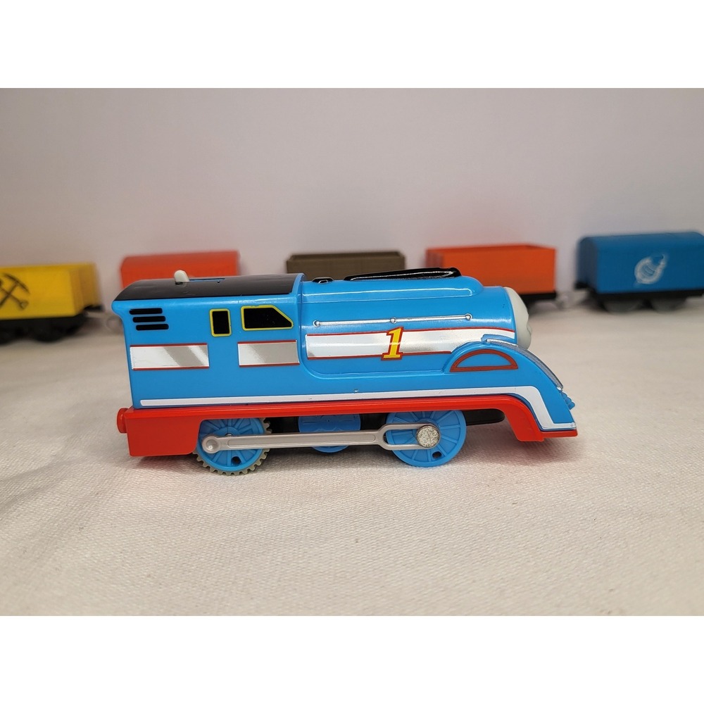 Thomas TrackMaster Motorized Streamlined Racing Thomas Train Great Race TESTED